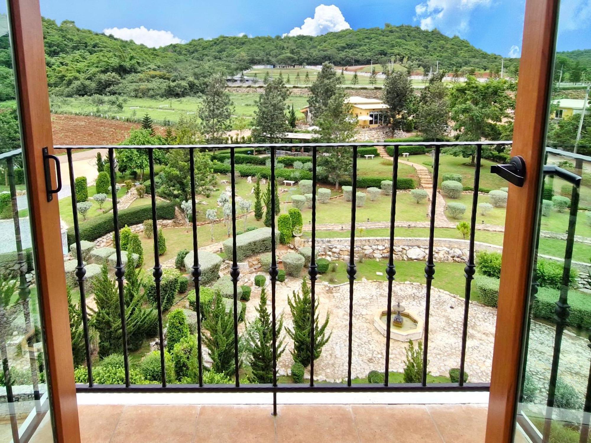 Biciclette Hotel Khaoyai Ban Bung Toei エクステリア 写真